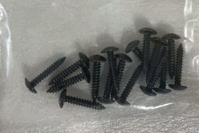 Evolution 3.04.0284 Screw Kit for Fender Flare, D5